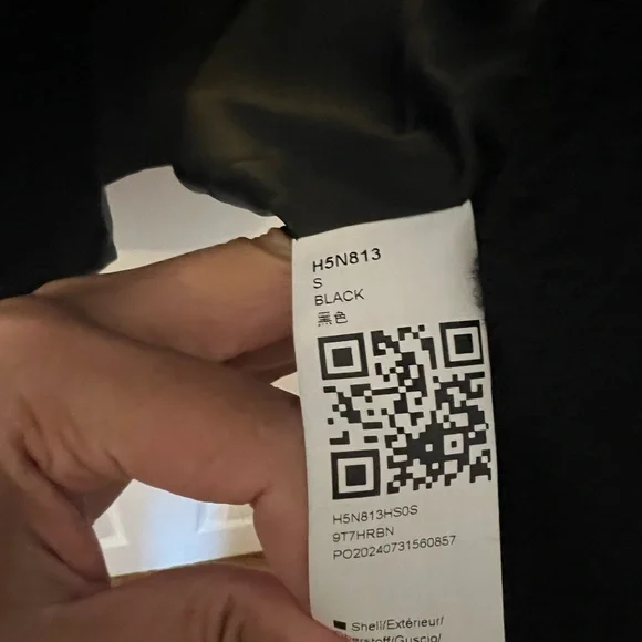 Elegant Black Women's Coat - Picture 3 of 3